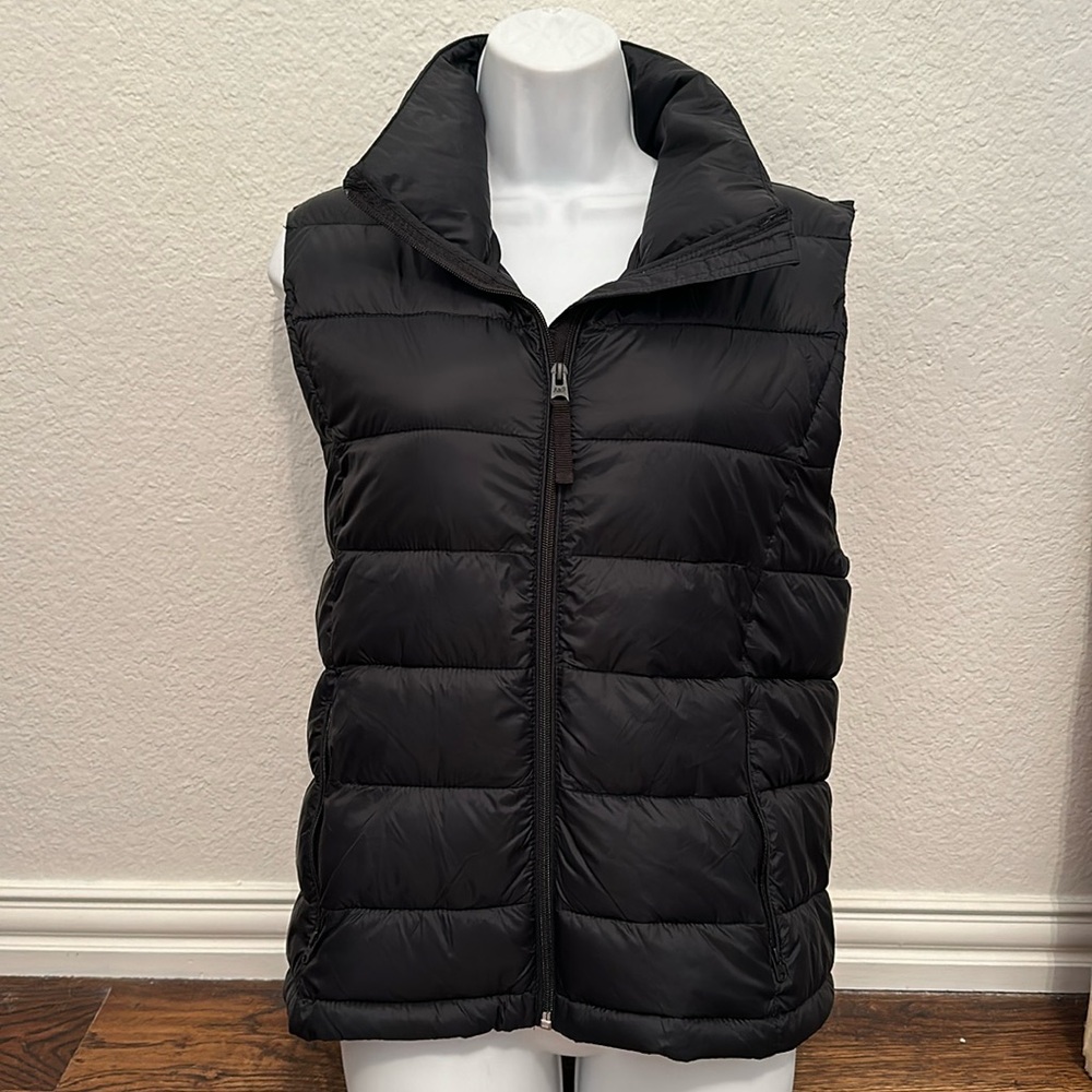 ❌SOLD❌Abercrombie & Fitch Lightweight Packable Vest